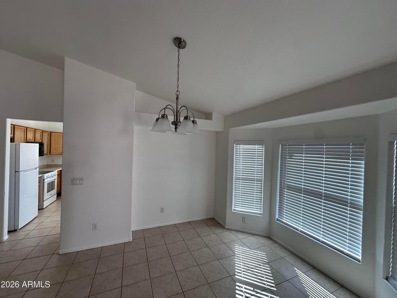 3043 W Covey Ln - Photo 7 of 17