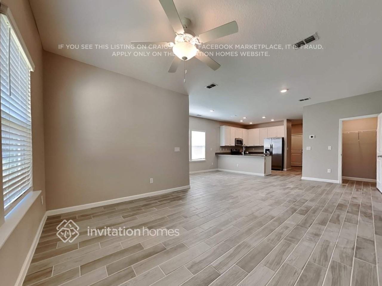 13274 Shore Grass Dr - Photo 5 of 24