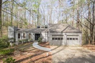 3895 Rock Mill Pkwy - Photo 1 of 1