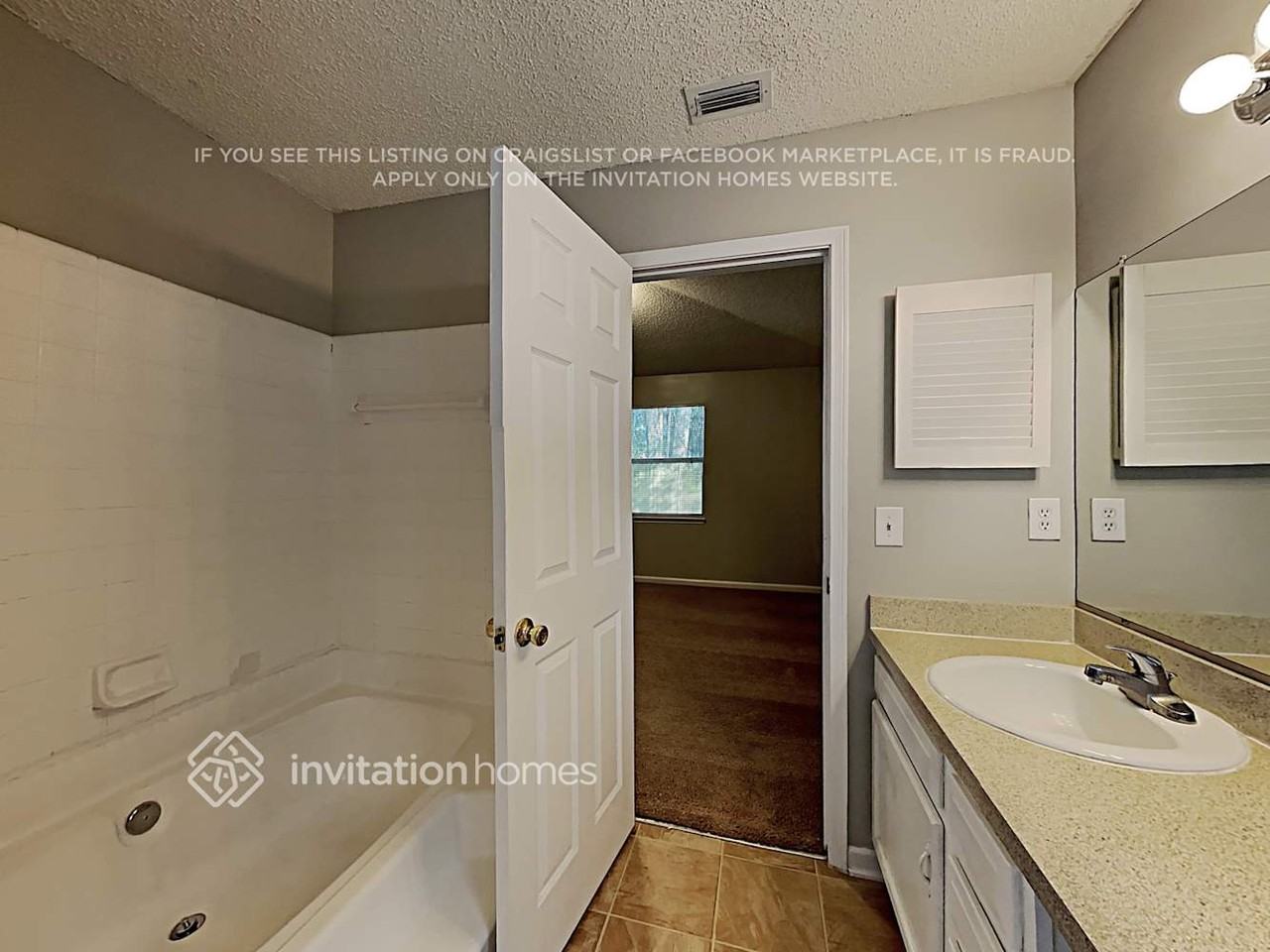 2999 Mikris Dr E - Photo 5 of 9