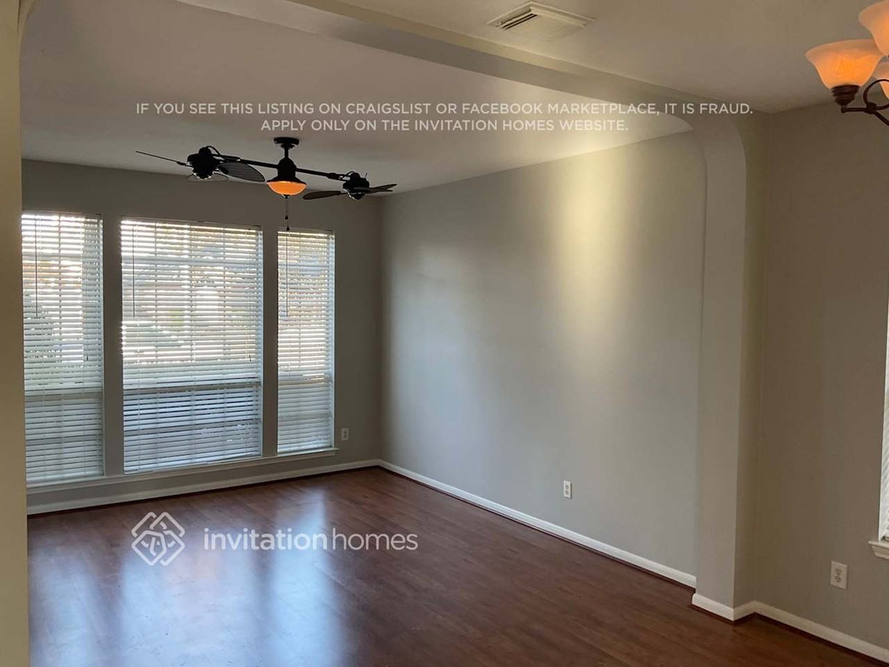 3423 La Seine Ln - Photo 3 of 11