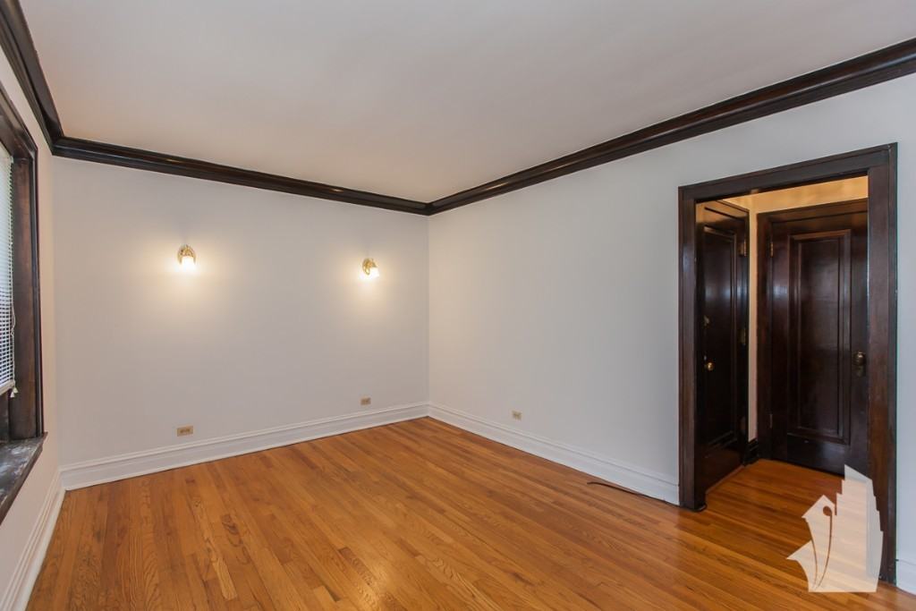 1909 W Larchmont Ave #1911-3A - Photo 2 of 8