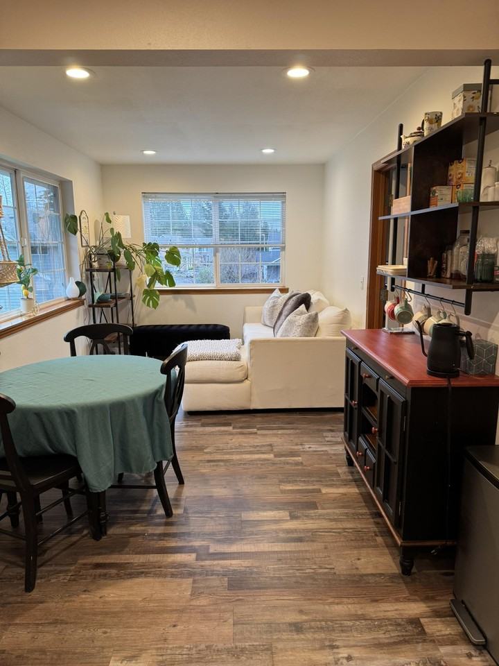 Rhodora Heights Rd - Photo 6 of 11