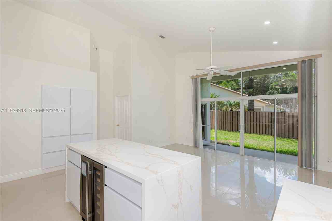 10418 Brasilia Street #10418 - Photo 6 of 38