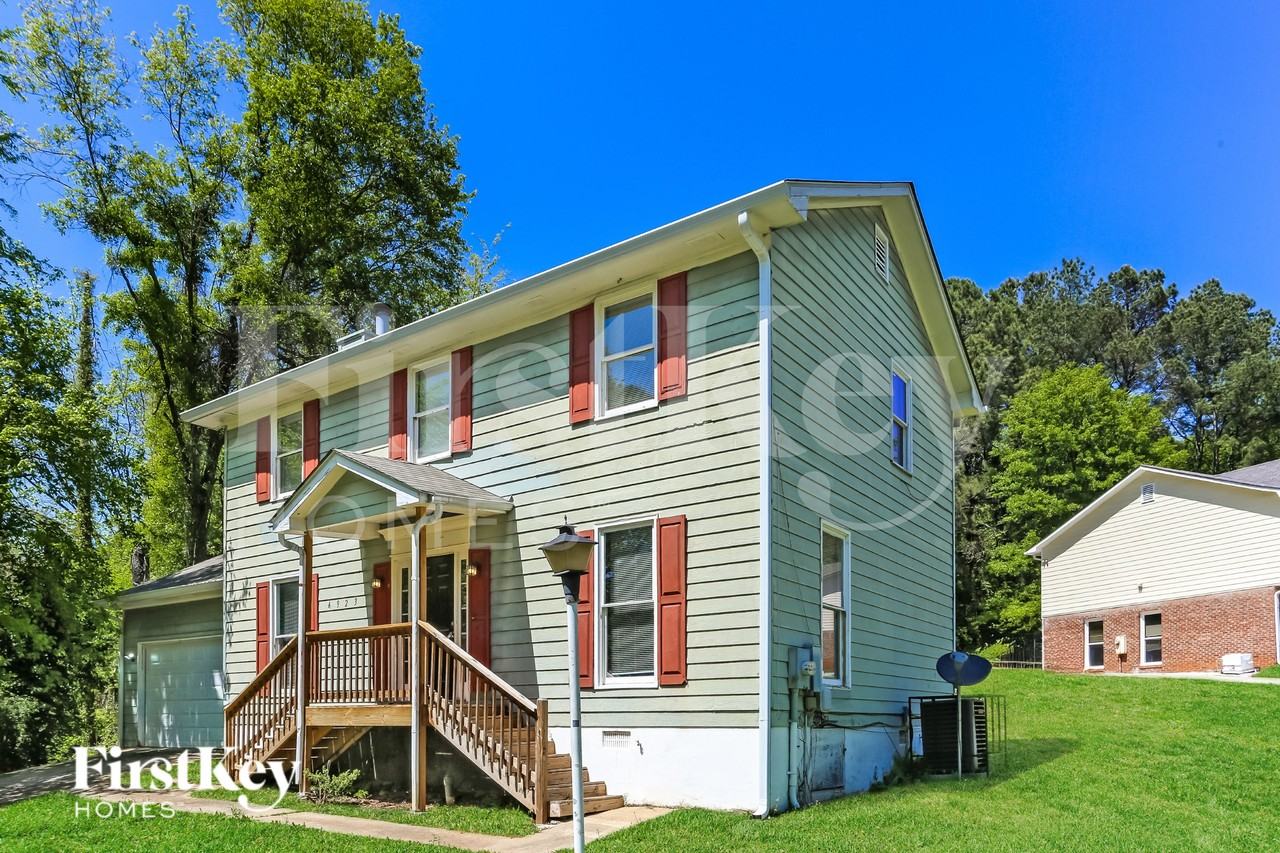 4923 Autumn Cir - Photo 2 of 19