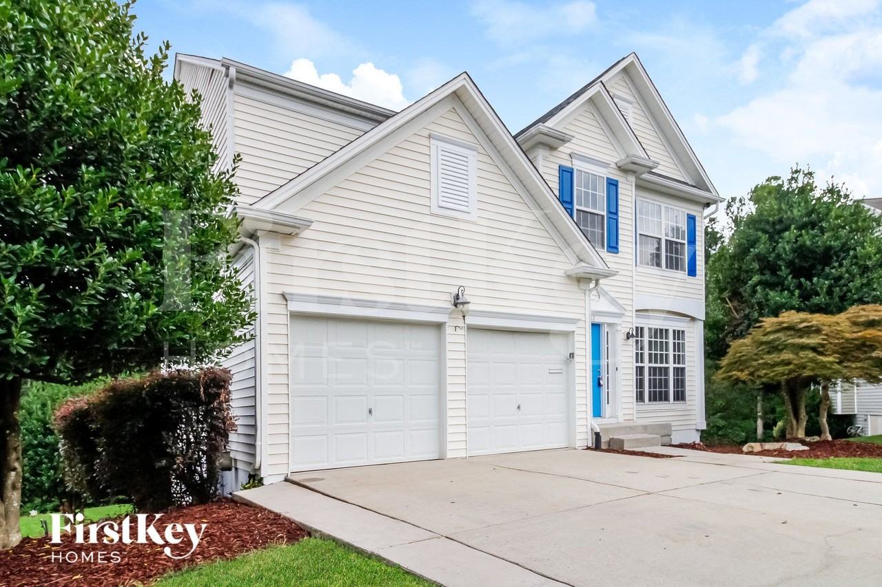 3312 Cornelia Ct - Photo 2 of 15