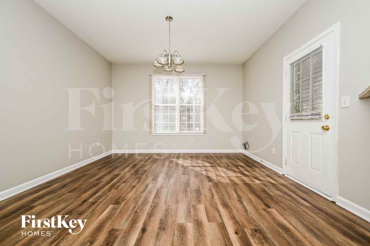 2355 Brianna Dr - Photo 6 of 16