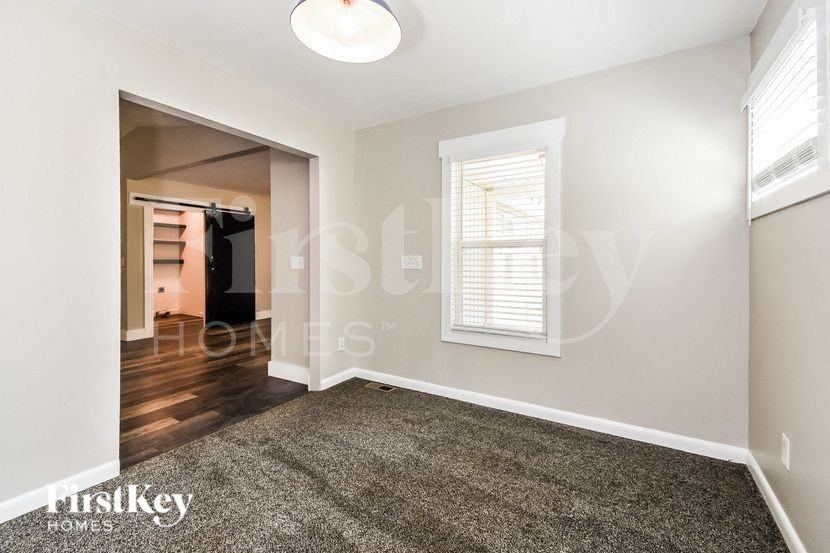 595 School Rd - Photo 4 of 15