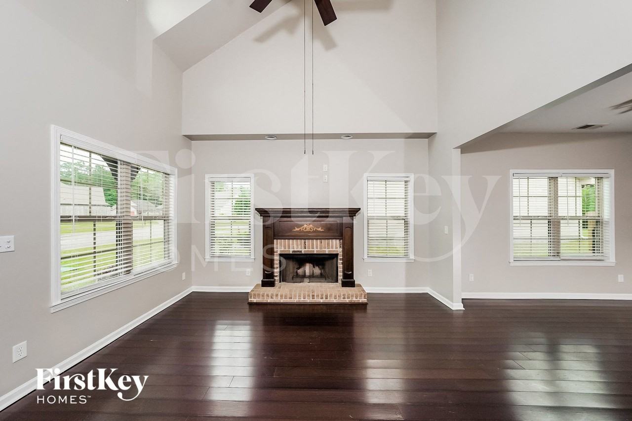 345 Deer Creek Way - Photo 3 of 15