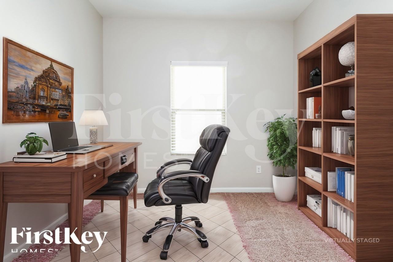 4210 Windscape Way - Photo 4 of 18