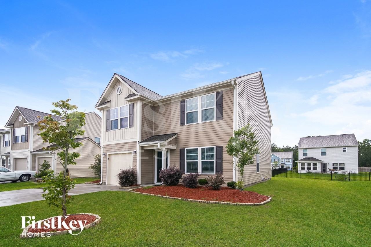 413 Thoroughbred Dr - Photo 2 of 15