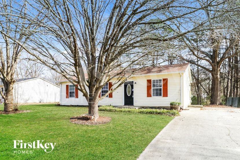 110 Stillwell St - Photo 2 of 15