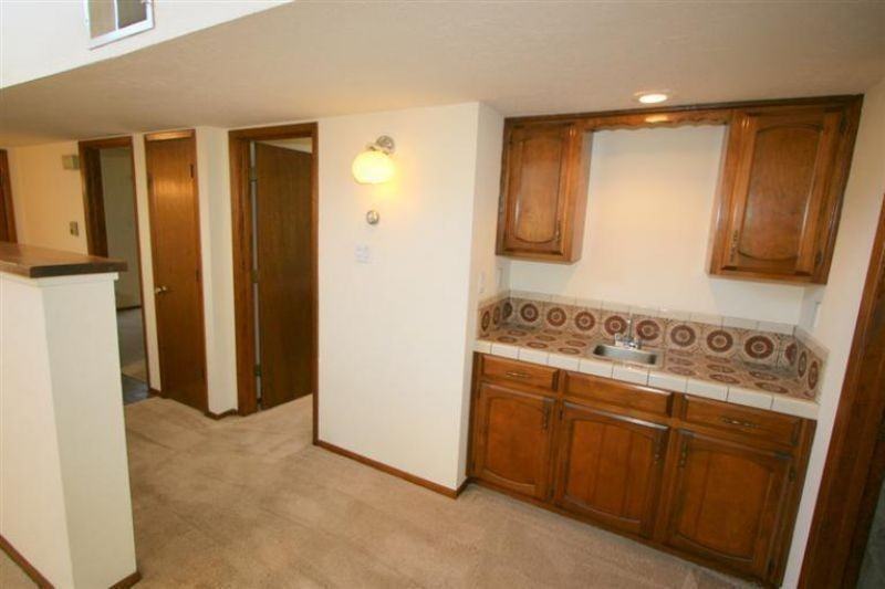 830 Live Oak Road NE E - Photo 6 of 25