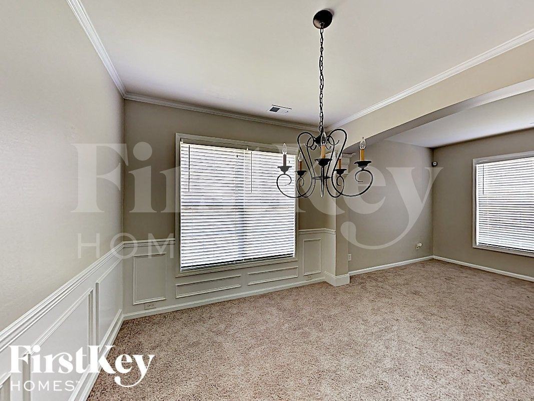 5705 Lindley Crescent Dr - Photo 6 of 17