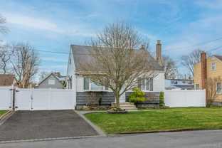 404 Ferndale Ct - Photo 1 of 1