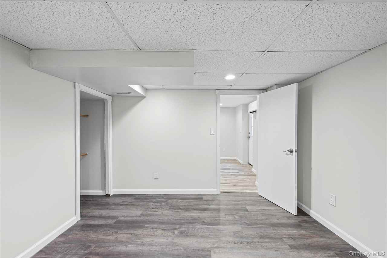 404 Ferndale Ct - Photo 5 of 11