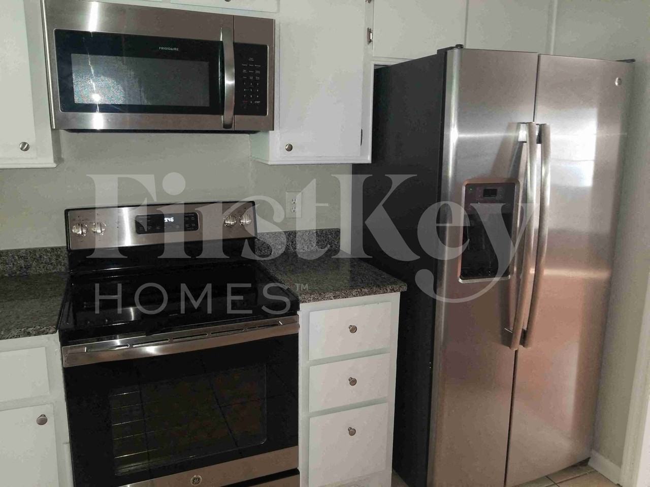 430 Citadel St - Photo 7 of 23