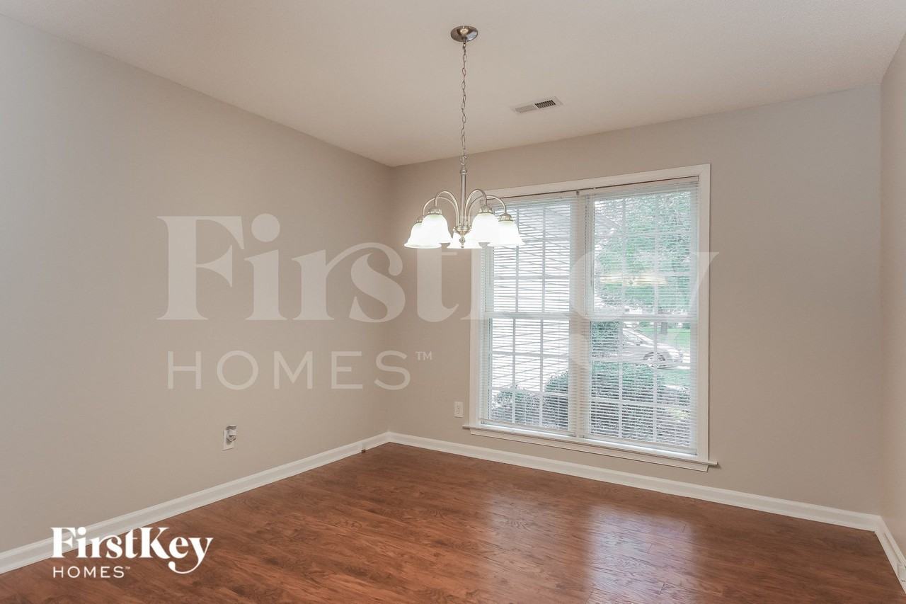 3508 Bent Trace Dr - Photo 5 of 15