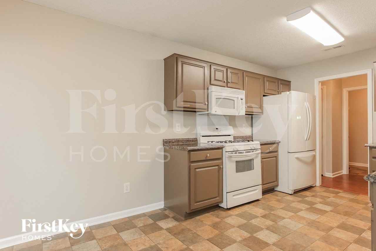 3508 Bent Trace Dr - Photo 6 of 15