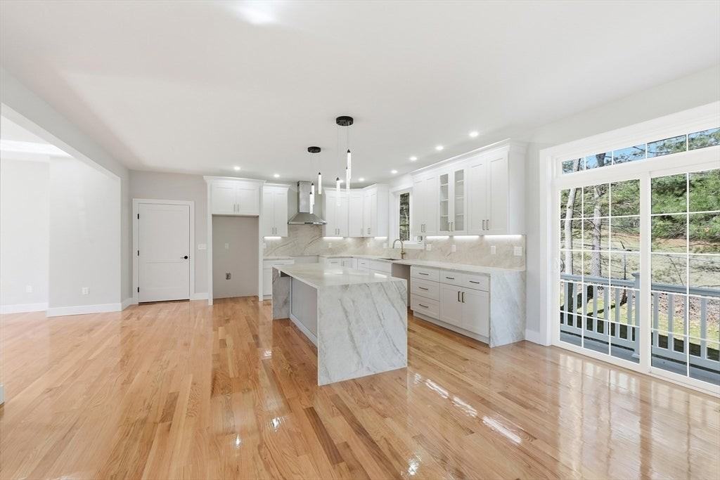 4 Barrows Rd - Photo 5 of 26