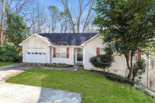 3240 Hilltop Cir - Photo 1 of 1