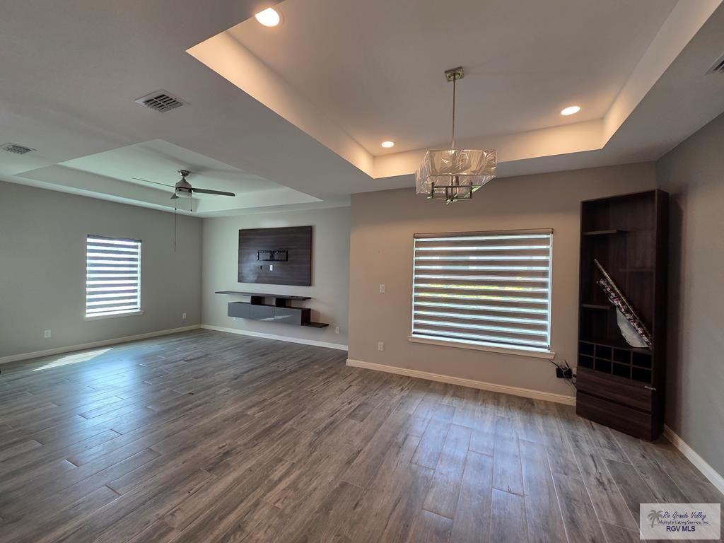 3476 Sandal Wood Dr - Photo 3 of 8