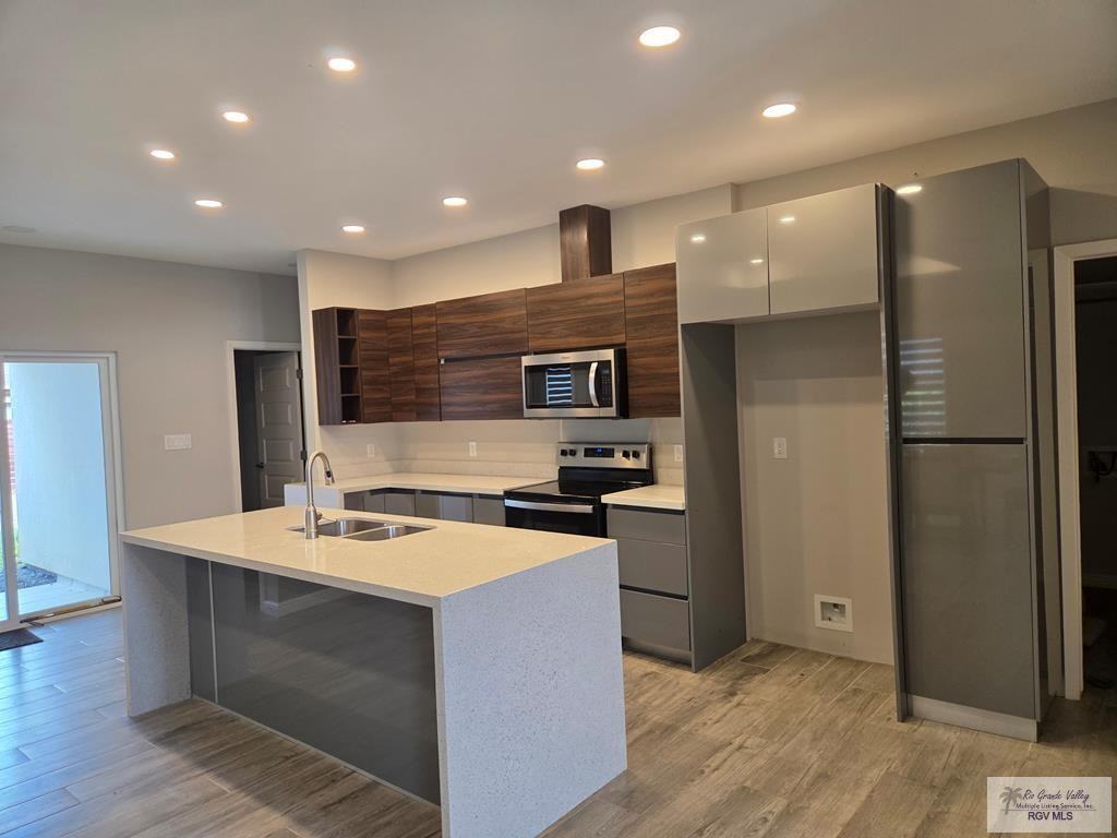 3476 Sandal Wood Dr - Photo 6 of 8