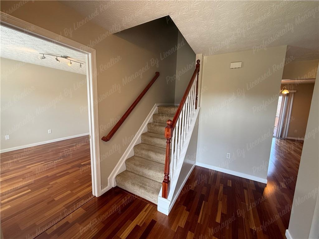 2348 Hazelnut Dr - Photo 4 of 45