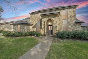 1914 Abby Aldrich Ln - Photo 1 of 1