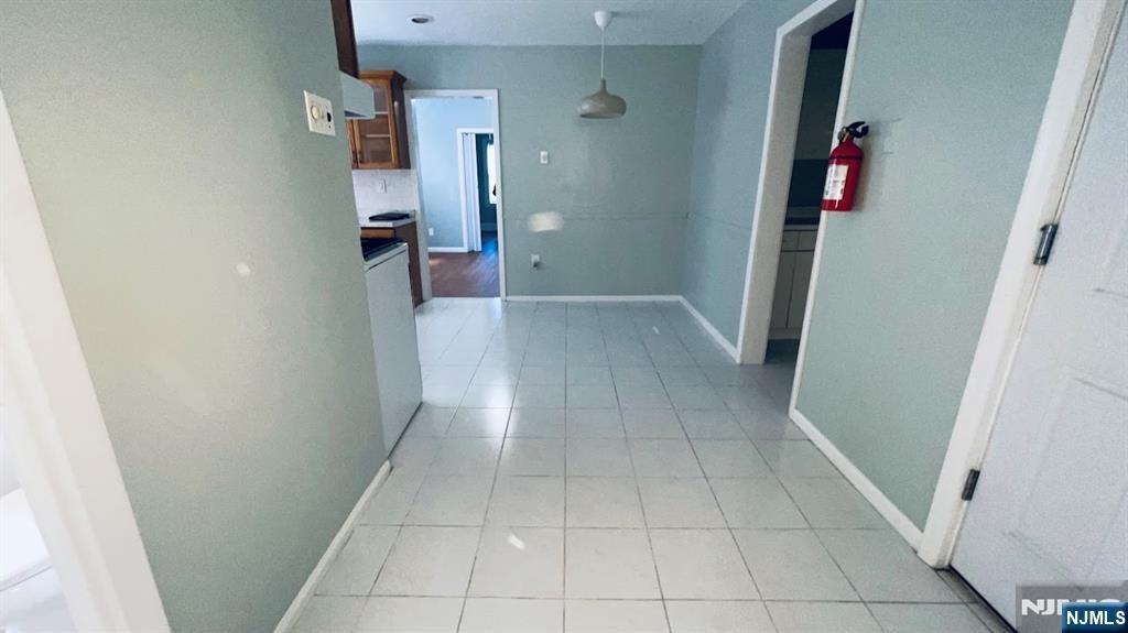 254 Belgrove Dr ##2r - Photo 2 of 12