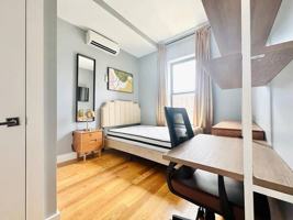 featured image of 33 Lenox Rd