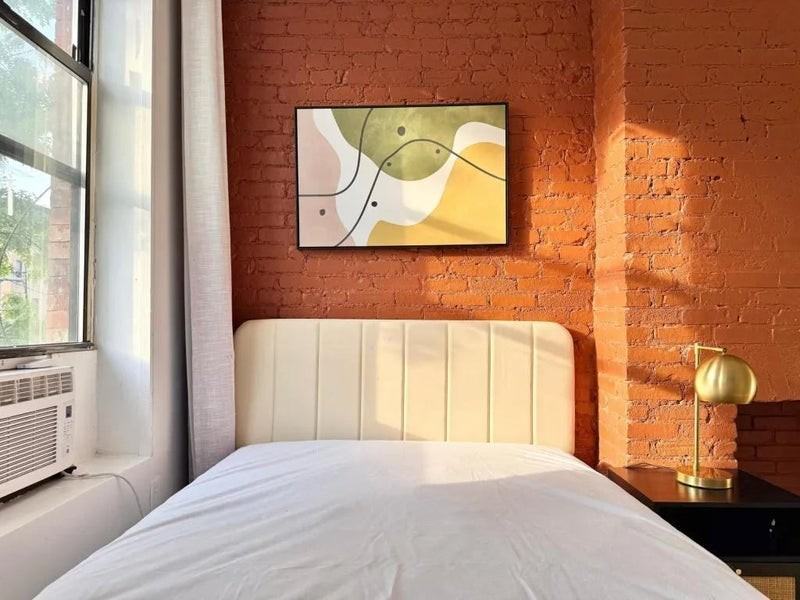 Private Bedroom in 3 Bedroom/1 Bathroom Home - Photo 2 of 9