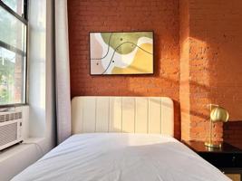 featured image of 2254 2nd Ave