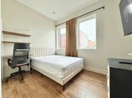 featured image of 980 Kent Ave