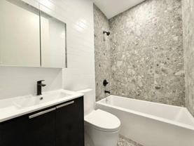 Private Bedroom in 5 Bedroom/2 Bathroom Home - Photo 1 of 1