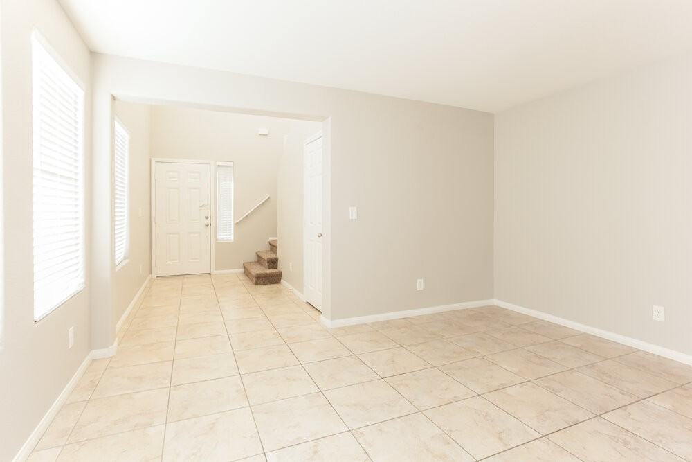 6434 Sean Creek St - Photo 2 of 21