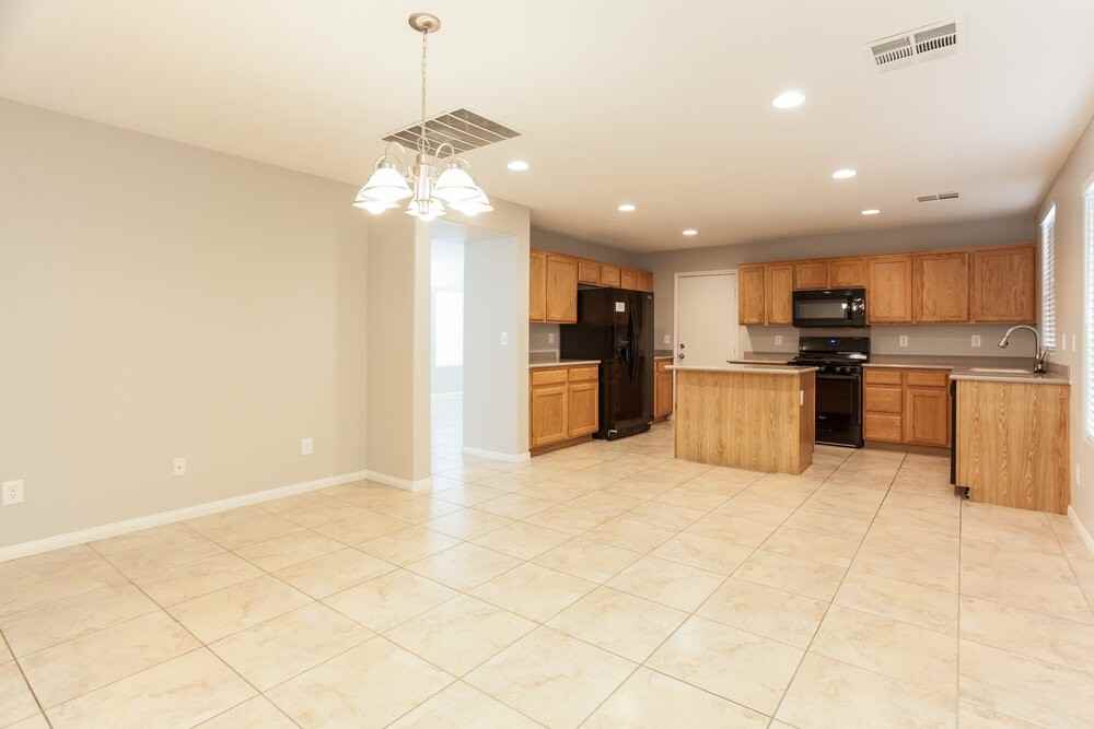 6434 Sean Creek St - Photo 6 of 21