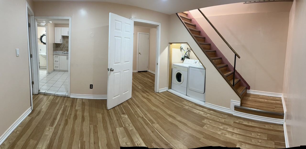 Stanbridge Crt - Photo 2 of 12