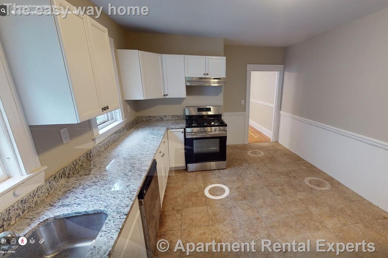 23 Pennsylvania Ave - Photo 2 of 14