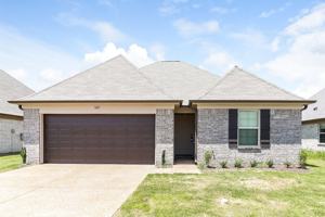 featured image of 1087 Darren Cir E