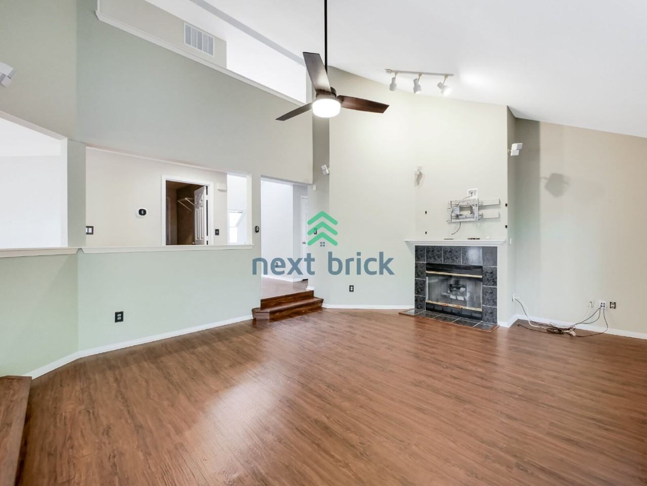 9235 3rd Ave Sw - Photo 2 of 22