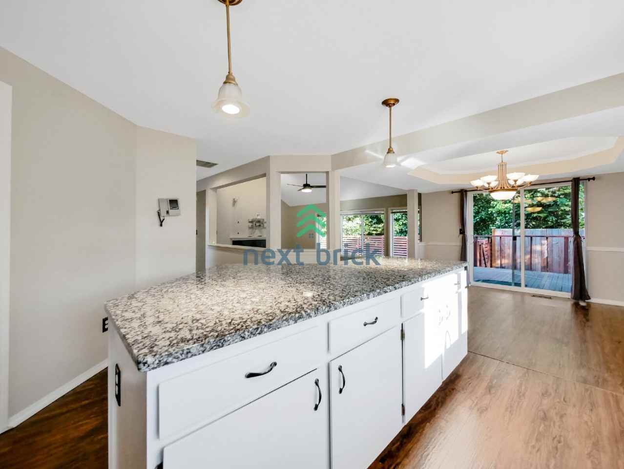 9235 3rd Ave Sw - Photo 4 of 22