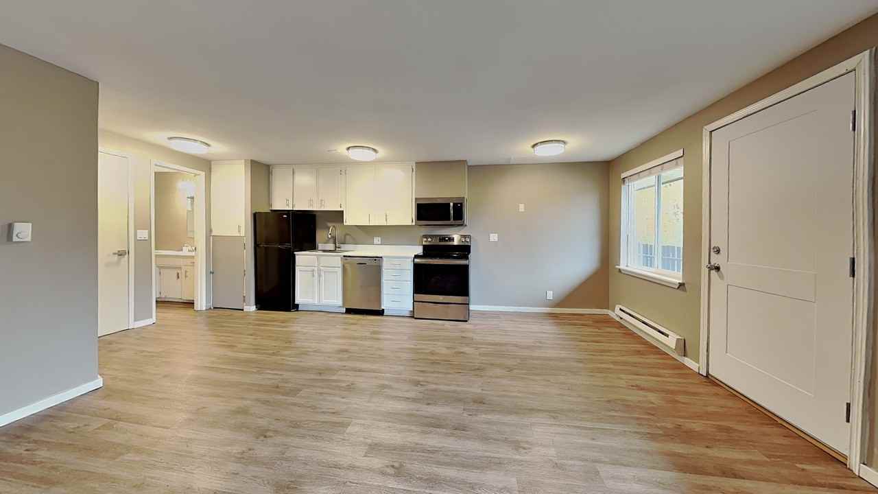 102 Summit Ave N #8 - Photo 4 of 19