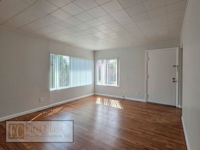 3601 Se Francis St - Photo 3 of 14