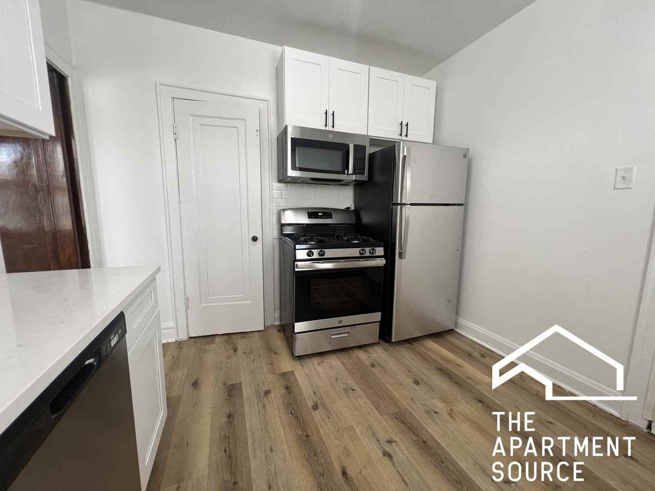 3150 Harlem Ave #1H - Photo 3 of 17