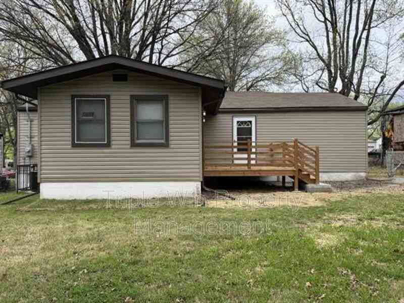 10508 Druid Dr - Photo 5 of 41