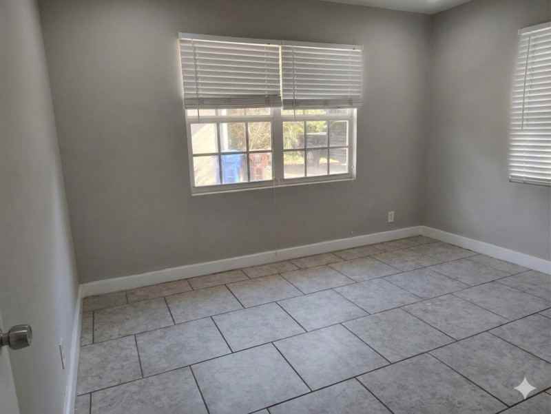 212 E Drury Ave - Photo 6 of 8