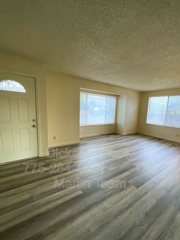 3835 Snipe Dr - Photo 3 of 28