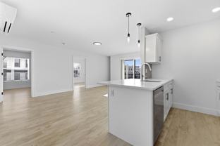 255 Maverick St #201 - Photo 1 of 1