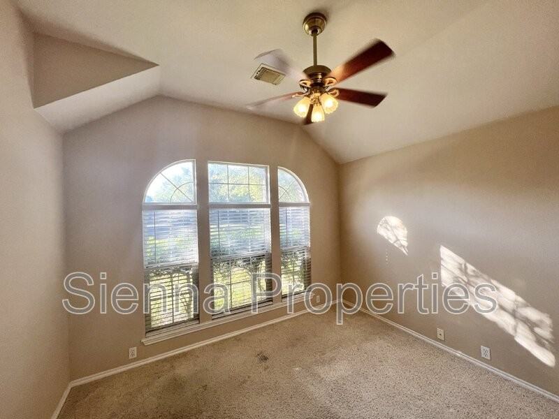 11108 Visa Rose Dr - Photo 6 of 23